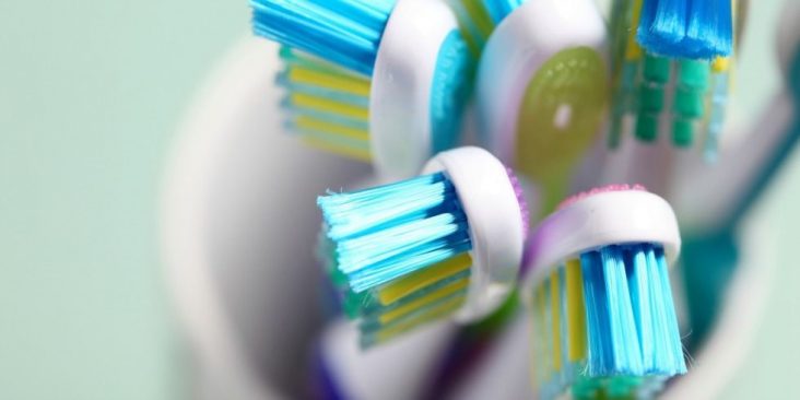Top 5 Toothbrushes Dentists Recommend